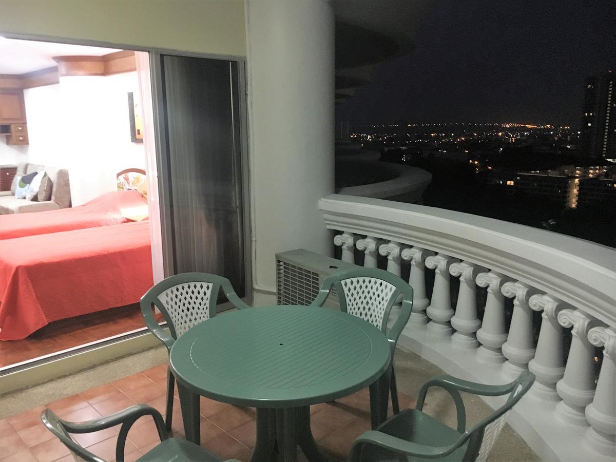 פאטאיה Sky Beach Apartment מראה חיצוני תמונה